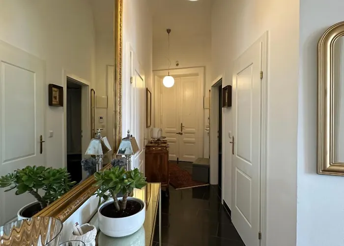 Royal Schoenbrunn Apartamento Viena